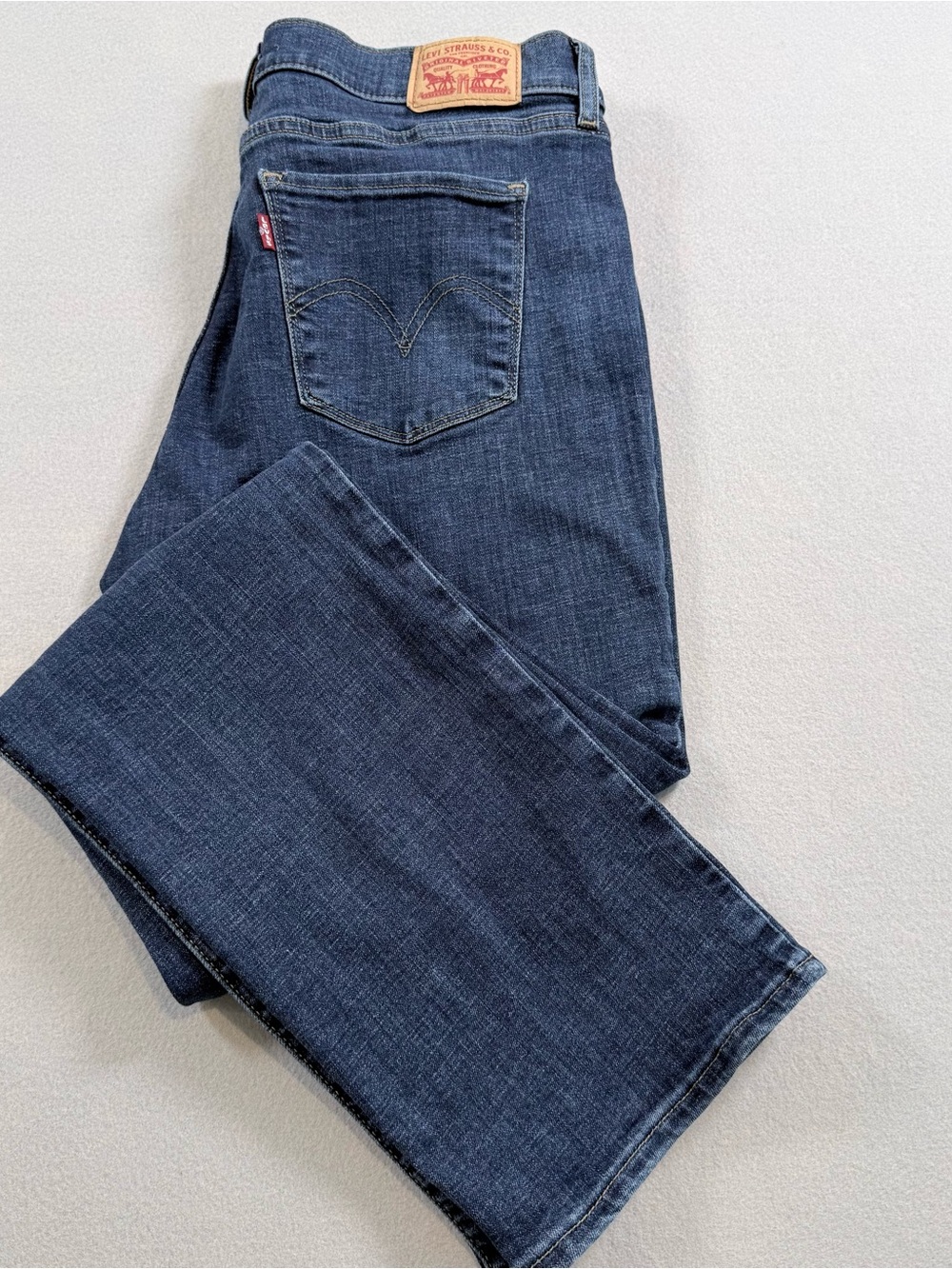 Levi's Classic Straight Jeans Dark Wash Size 10